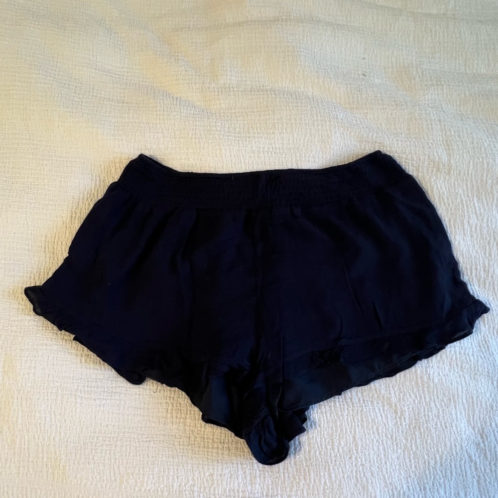 Navy blue stretchy ruffle shorts